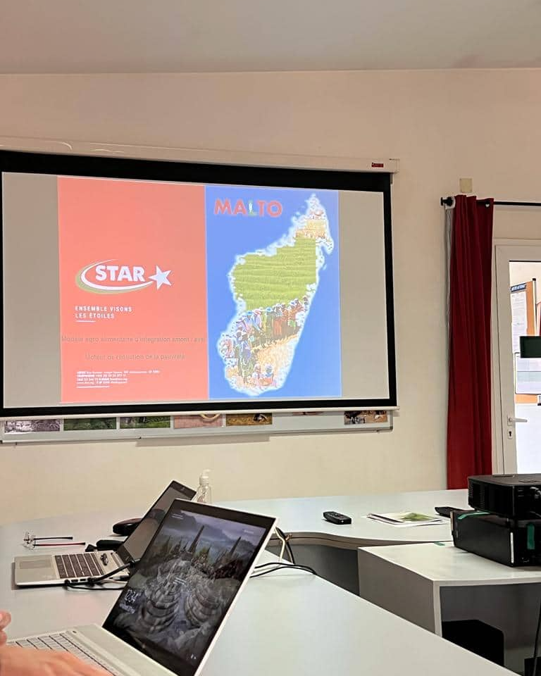 Visite du ministre de l'Agriculture et de l'élevage à l'usine MALTO