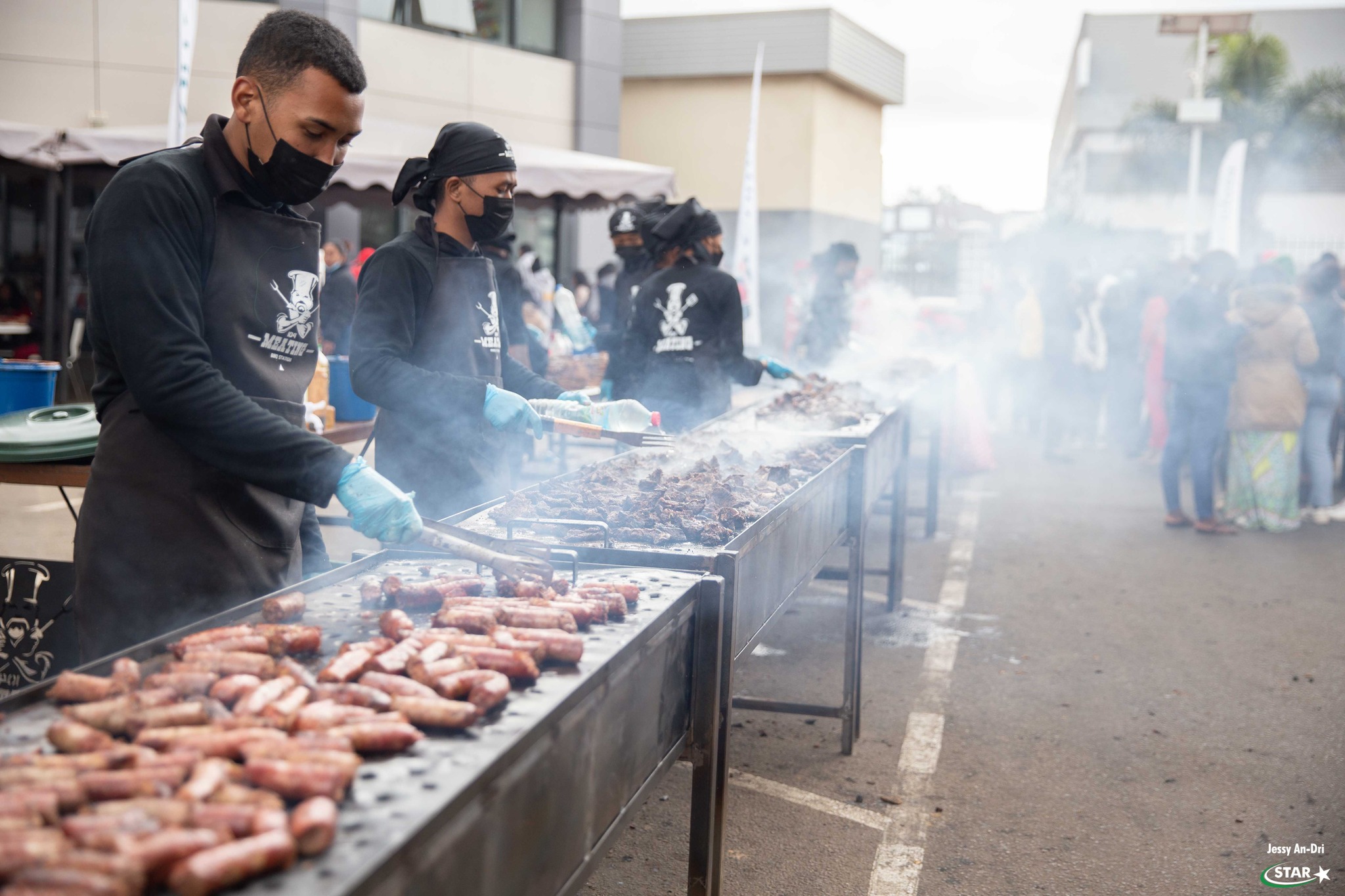 LE PLUS GRAND BARBECUE D'AFRIQUE ORGANISE PAR COMDATA