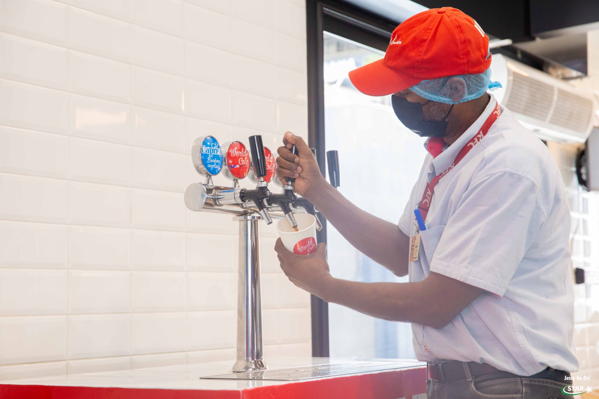 WORLD COLA x KFC Madagascar