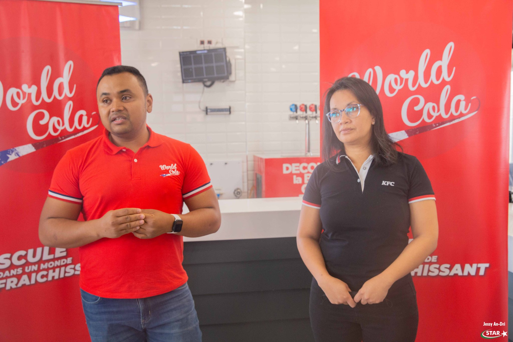 WORLD COLA x KFC Madagascar