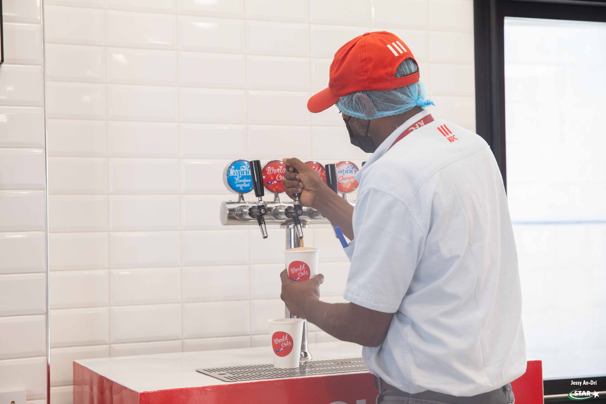 WORLD COLA x KFC Madagascar