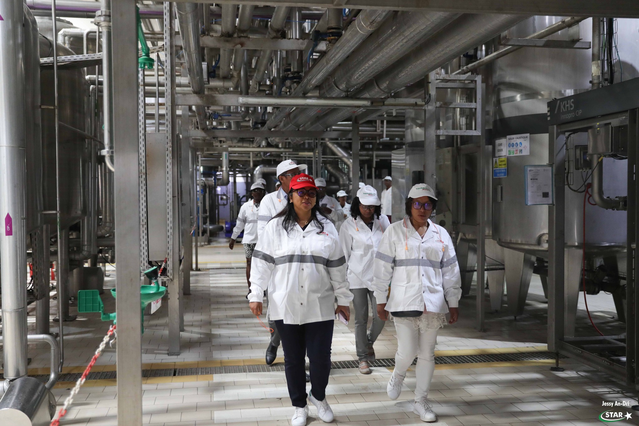 Visite de l'Usine d'Ambatolampy par l'EDBM