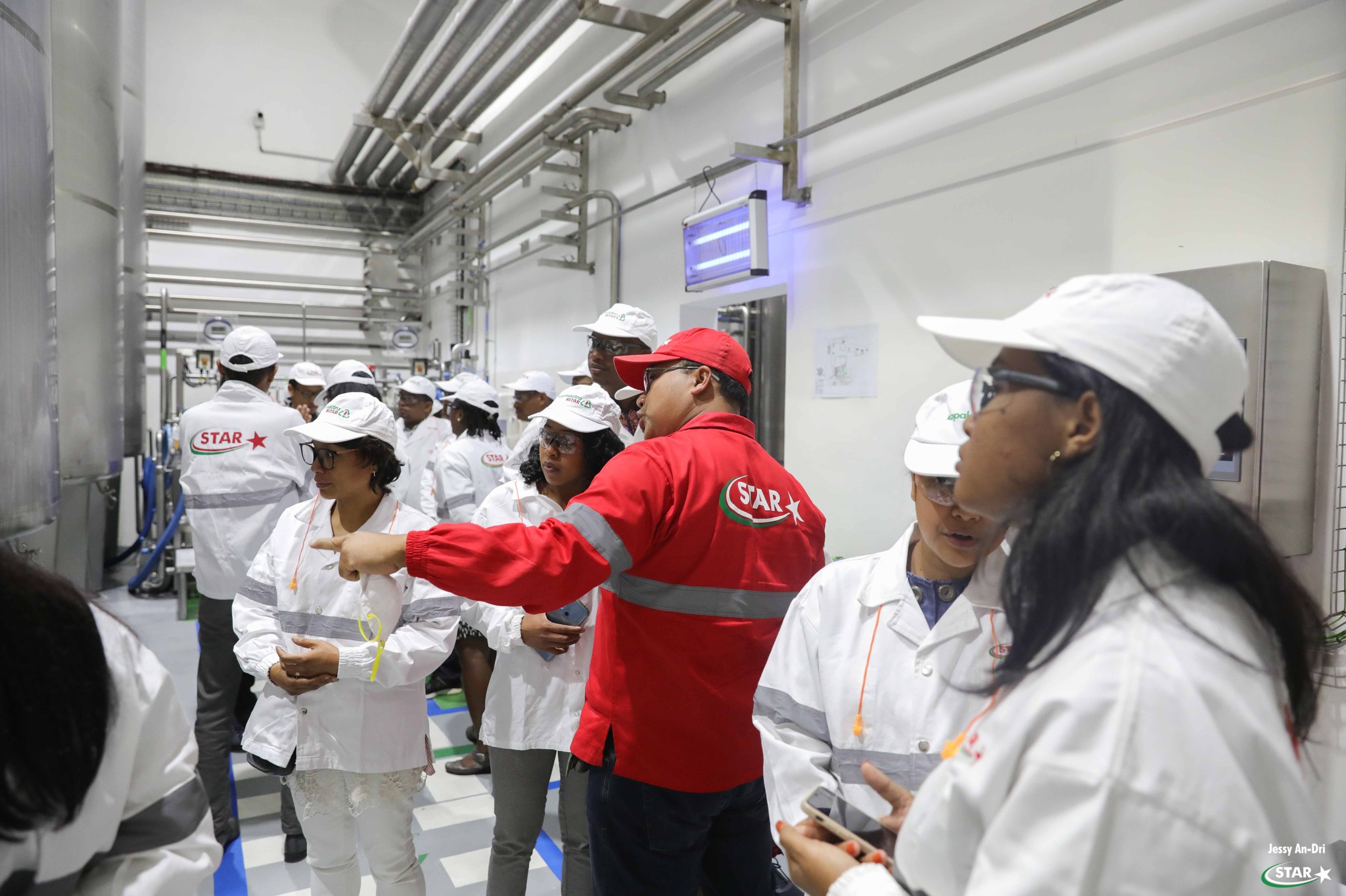 Visite de l'Usine d'Ambatolampy par l'EDBM
