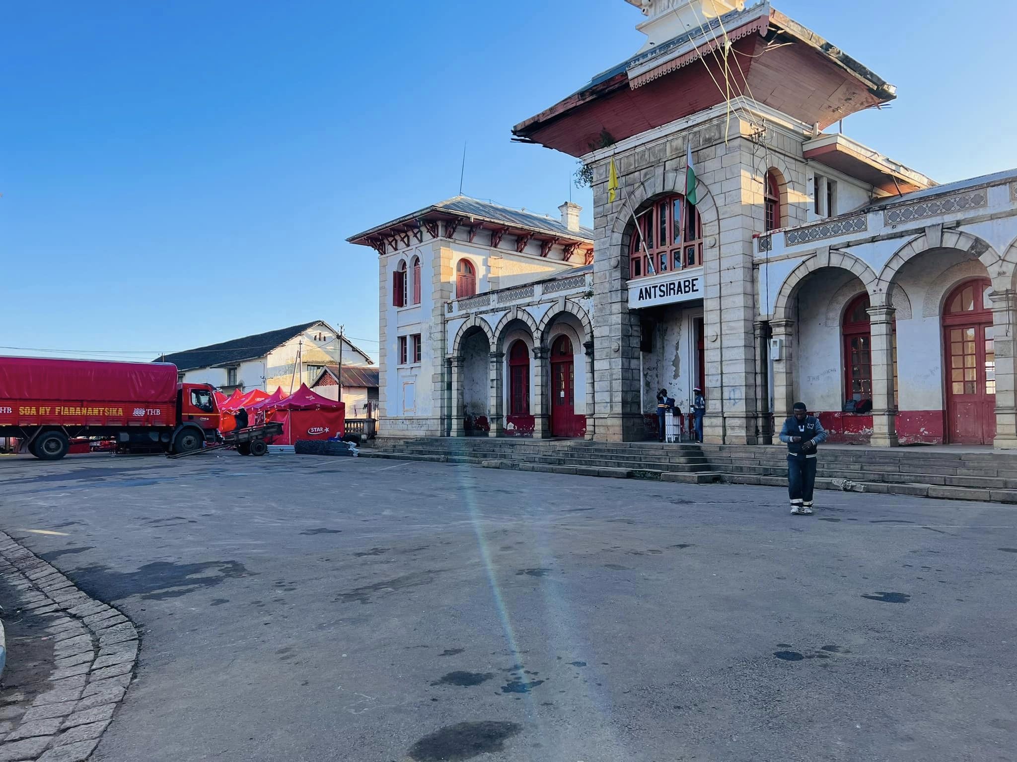 STAR TOUR PASKA ANTSIRABE 2023