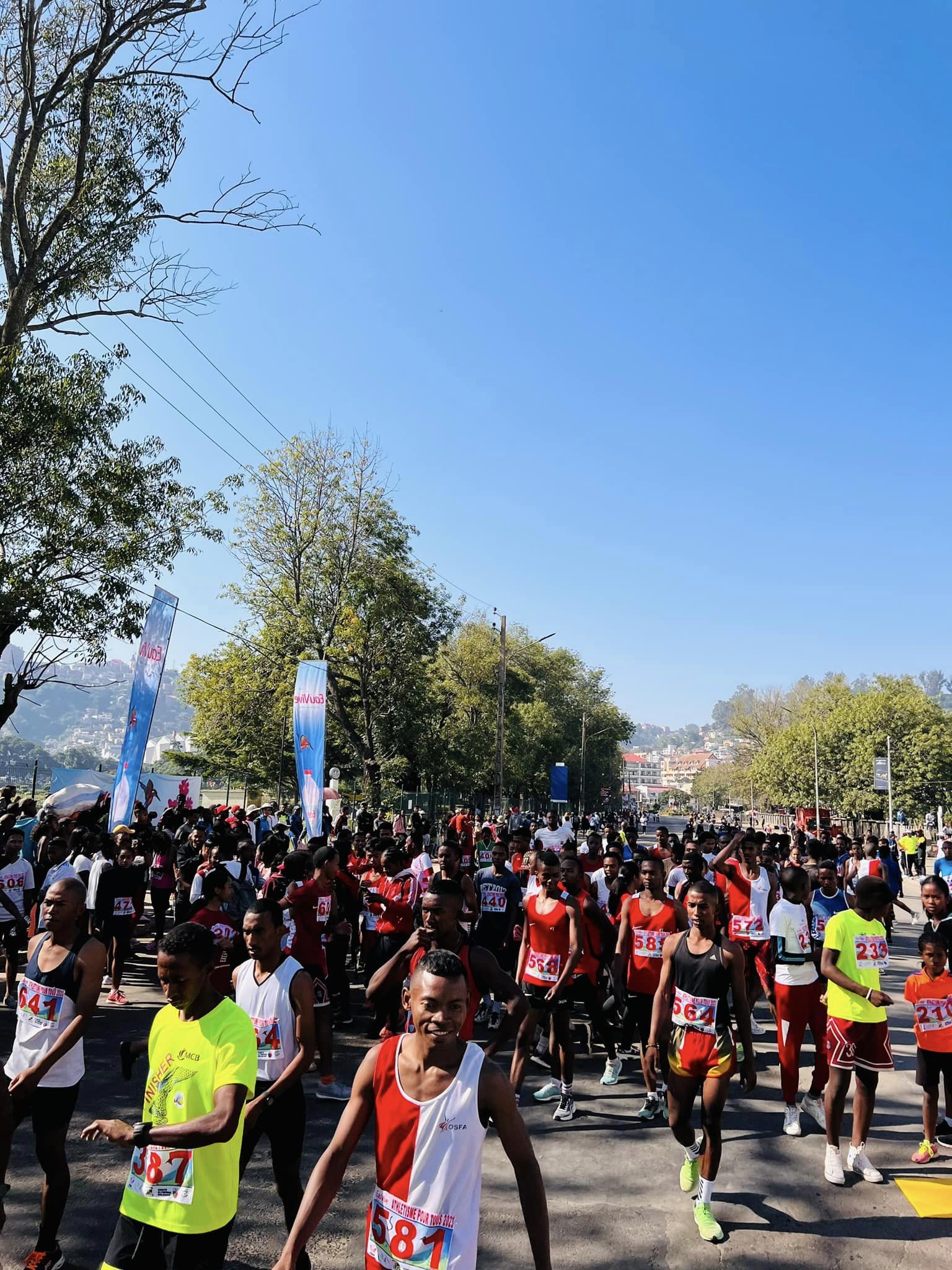 Eau Vive Athlétisme pour tous : un événement sportif inspirant à Antananarivo