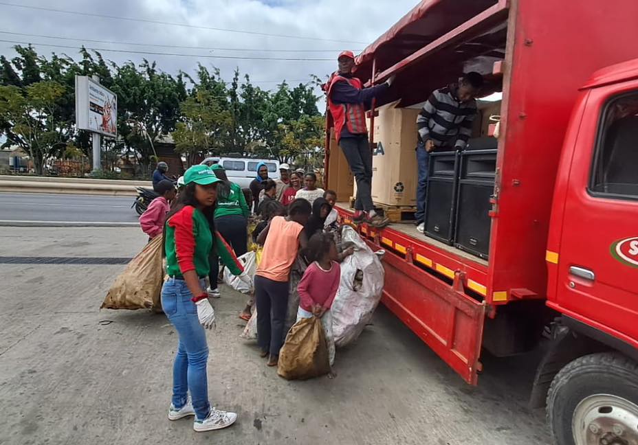 TOUR DE QUARTIER KOPAKELATRA