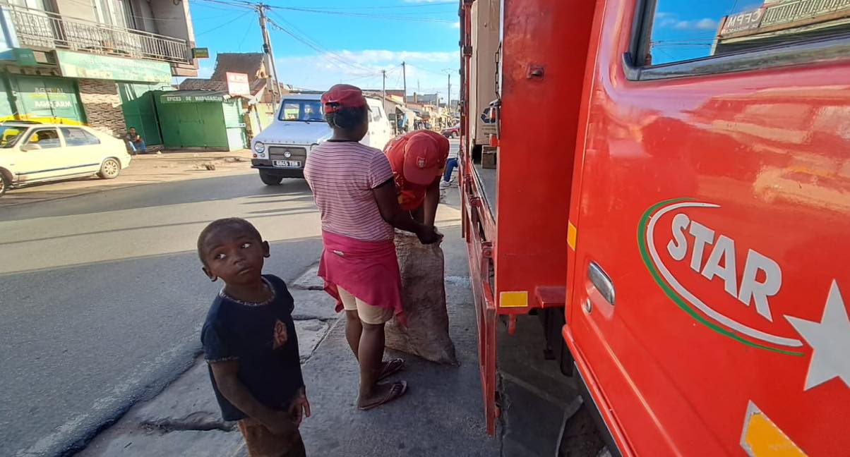 TOUR DE QUARTIER KOPAKELATRA