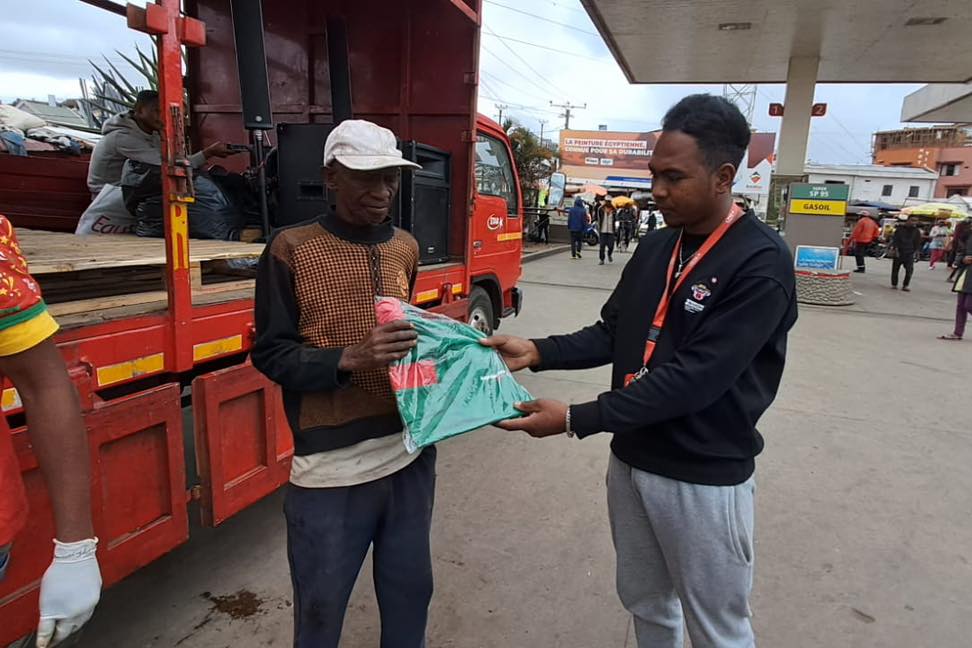 TOUR DE QUARTIER KOPAKELATRA